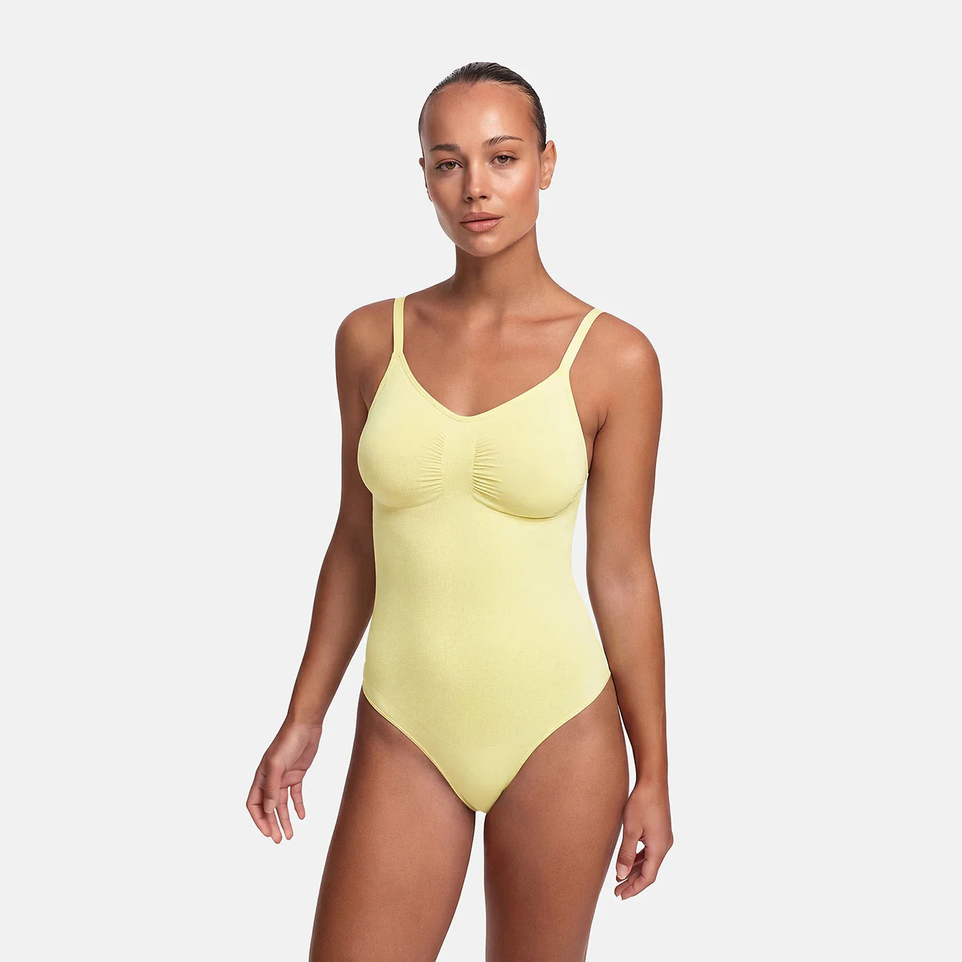 Body contenitivo modellante con reggiseno senza ferretto integrato e slip