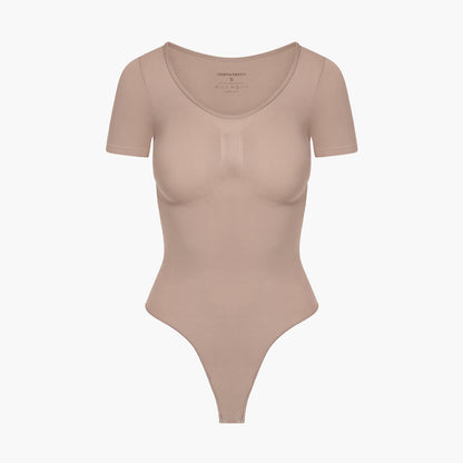 Body contenitivo modellante a T-shirt con perizoma