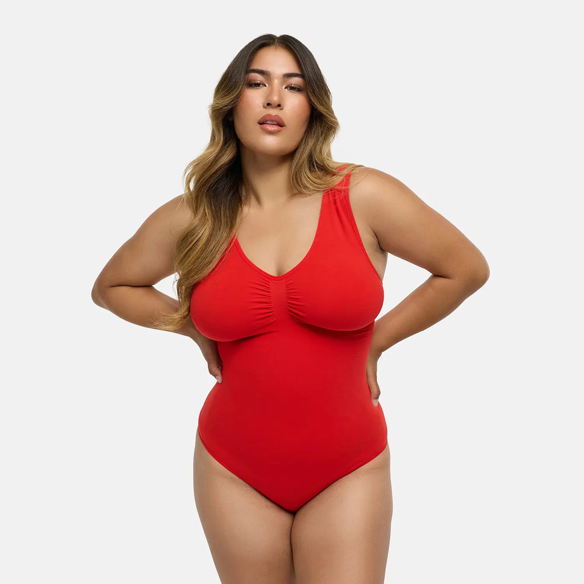 Modelujący body typu tank z wycięciem typu string - Wyprzedaż