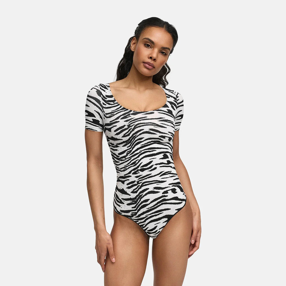 T-Shirt Bodysuit Sculpting Shapewear mit Slip - 4 for 2