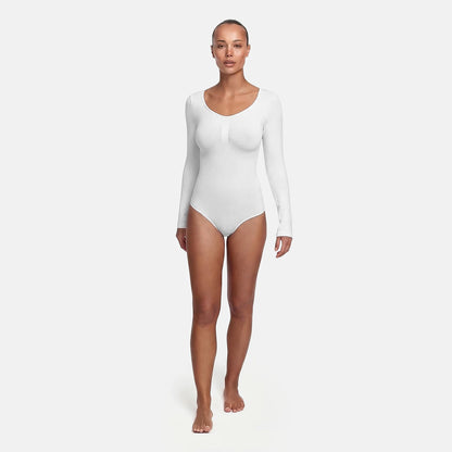 Das Model ist 1,78m groß und trägt Größe S