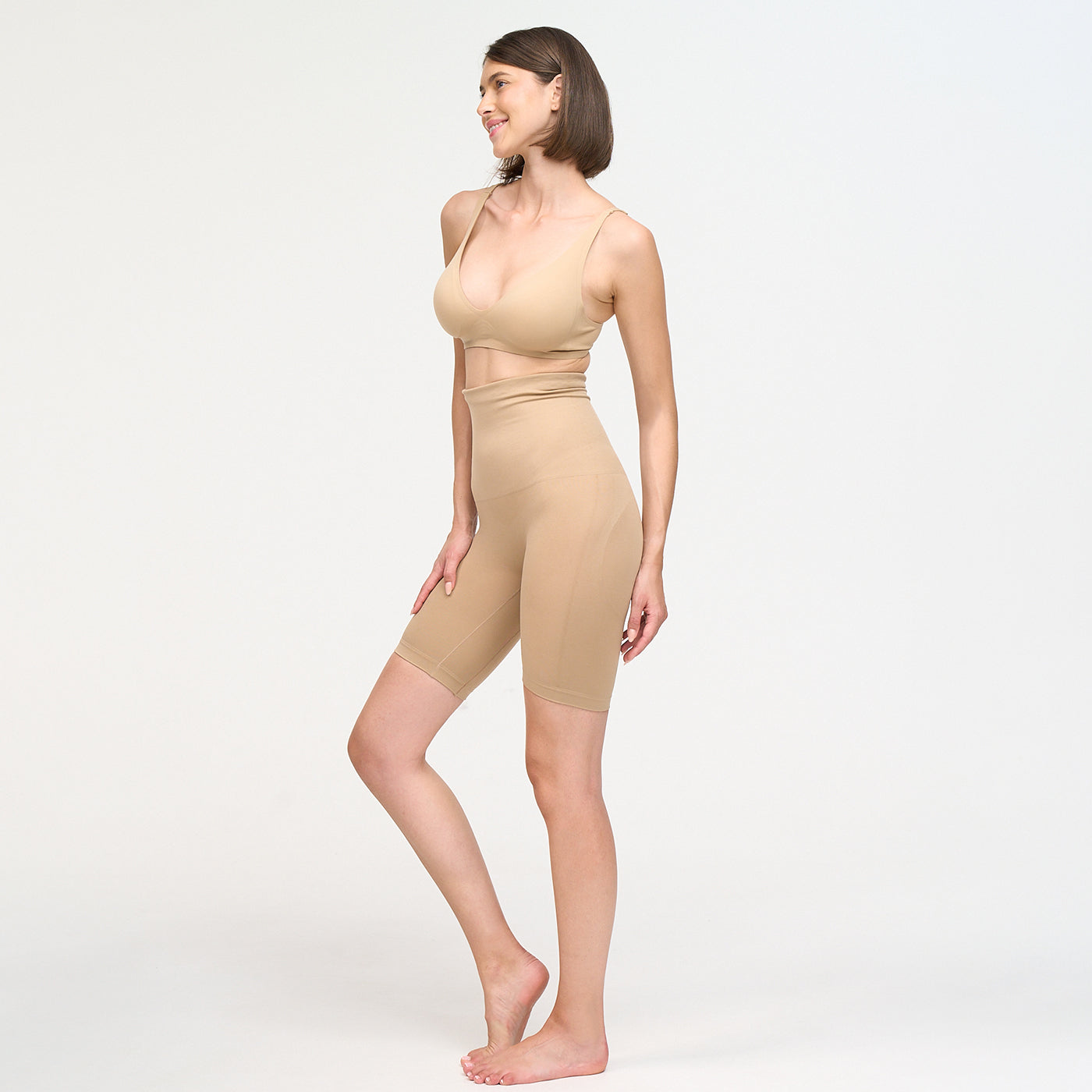 Pantaloncini modellanti a vita alta