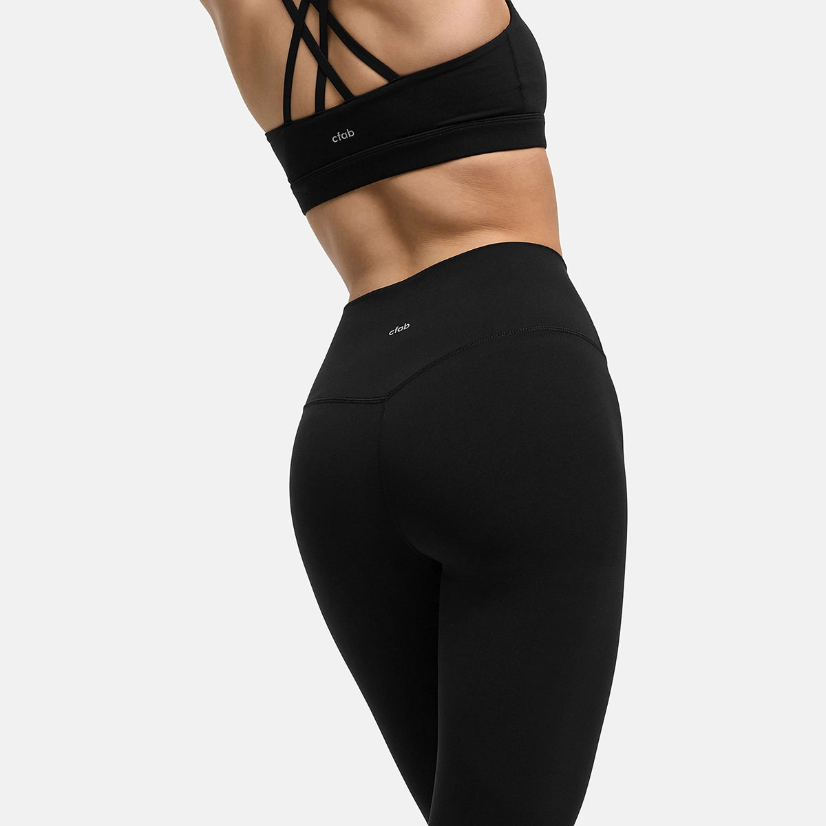 Leggings sagomati con vita alta