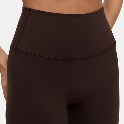 Leggings sagomati con vita alta