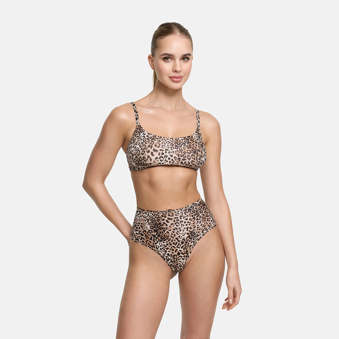 Body T-shirt modellante con slip