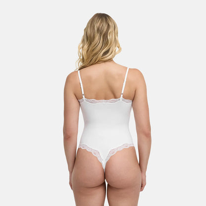 Das Model ist 1,76m groß und trägt Größe XS