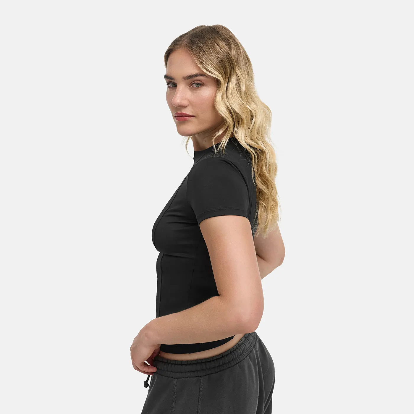 Das Model ist 1,76m groß und trägt Größe S